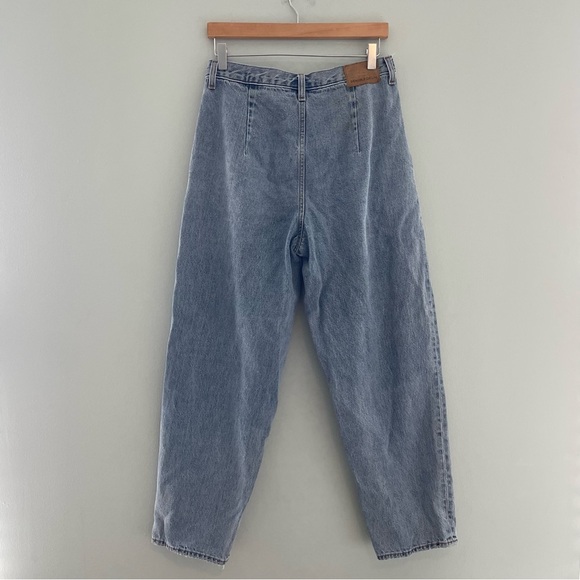 Aritzia Denim Forum The Luanne High Rise Tapered 30L Jeans 29 - Picture 9 of 16
